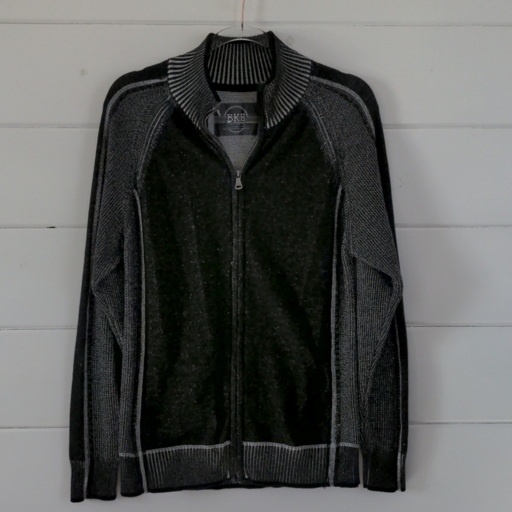 Men's sweater